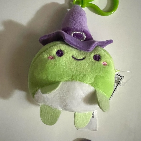 Set of 4 halloween keychains - Picture 3 of 5